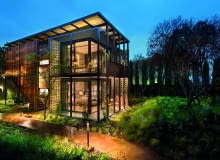 W 2017 roku studio architektoniczne Meshworks ukończyło kolejny aneks, umożliwiając dodanie 15 pokoi. W 2017 roku studio architektoniczne Meshworks ukończyło kolejny aneks, umożliwiając dodanie 15 pokoi.