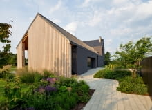 Szary Dom w Świerczyńcu Szary Dom w Świerczyńcu