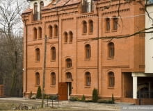 Kompleks mieszkalny na fundamentach młyna Kompleks mieszkalny na fundamentach młyna