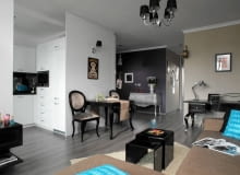 Projektantka poznała gust właściciela, gdy ten wypełnił stosowną ankietę. Okazało się, że pan Przemek jest miłośnikiem stylowego miksu glamour i minimalizmu. Nic dziwnego, że większość mebli stworzono z myślą o tym mieszkaniu. <BR /> MIESZKANIE. Glamour i minimalizm różnią się jak ogień i woda, ale projektantce udało się stworzyć udane połączenie. Obok klasycznych mebli (np. komódki i foteli ludwików) pojawiają się proste nowoczesne projekty (np. stolik kawowy). wnętrza, aranżacje wnętrz