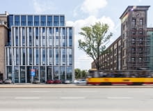 Nowogrodzka Square. Proj. HRA Architekci.