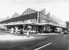 Dawny terminal na Okęciu okęcie - fot. Siemaszko Zbyszko Dawny terminal na Okęciu okęcie - fot. Siemaszko Zbyszko