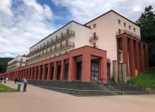 Nowy Dom Zdrojowy w Krynicy-Zdroju Nowy Dom Zdrojowy w Krynicy-Zdroju