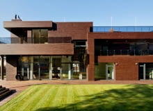 Przykład realizacji w systemach Ponzio Przykład realizacji w systemach Ponzio