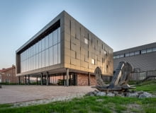 Biurowiec firmy Hartman Marine Group w Holandii Biurowiec firmy Hartman Marine Group w Holandii