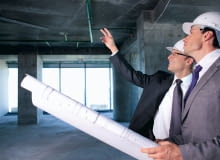 Nadzór architekta na budowie przydaje się zwłaszcza wtedy, gdy pojawią się jakieś kłopoty i trzeba będzie "na bieżąco" podejmować decyzje w sprawie zmian w projekcie budowa