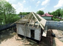 poszycie dachu, krycie dachu, budowa domu, więźba dachowa