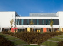 Międzypokoleniowe Centrum Edukacji na warszawskim Wilanowie Międzypokoleniowe Centrum Edukacji na warszawskim Wilanowie - budynek, architektura