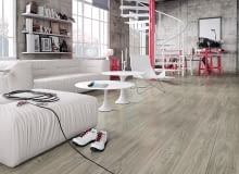 odłoga na lata. Jak wybrać i pielęgnować , by po 5, 10 czy 15 latach  nadal olśniewały swoim wyglądem?