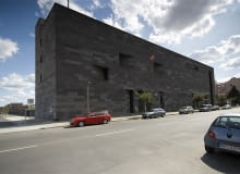 Trafostacja w Berlinie autorstwa architektów Assmann-Salomon trafostacja, berlin