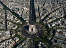Pola Elizejskie w Paryżu - Avenue des Champs-Élysées Pola Elizejskie w Paryżu - Avenue des Champs-Élysées