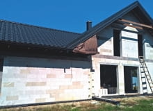 Dom wykonany w większości przez inwestorów jest najlepszym dowodem, że można budować samodzielnie metodą gospodarczą Dom wykonany w większości przez inwestorów jest najlepszym dowodem, że można budować samodzielnie metodą gospodarczą