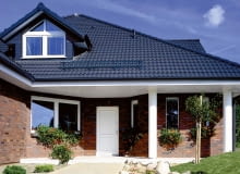 Najczęściej gra kolorów cegieł klinkierowych uzyskiwana jest dzięki różnym technikom nanoszenia angoby i różnym sposobom doprowadzania tlenu podczas wypalania. DO JEDNORAZOWEJ PUBLIKACJI