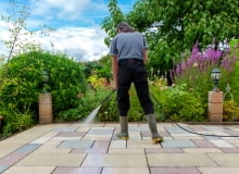 Jak wyczyścić taras? Testujemy myjki ciśnieniowe Jak wyczyścić taras? Testujemy myjki ciśnieniowe