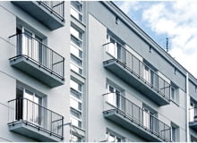 Kamienica przy ulicy Grochowskiej 221 w Warszawie - stan po remoncie