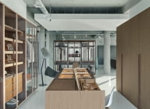 Garderoba z toaletką - wielofunkcyjna wyspa marki ZAJC Garderoba z toaletką - wielofunkcyjna wyspa marki ZAJC