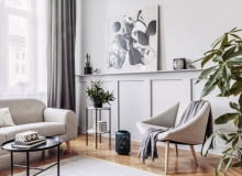 Biało-szare wnętrza: elegancja w prostocie Biało-szare wnętrza: elegancja w prostocie