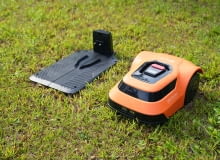 Inteligentna robotyczna kosiarka EZVIZ zapewnia bezwysiłkową pielęgnację ogrodu. Inteligentna robotyczna kosiarka EZVIZ zapewnia bezwysiłkową pielęgnację ogrodu.