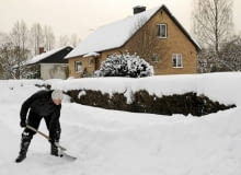 Odśnieżanie chodnika odśnieżanie