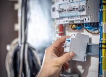 Przyłącze elektryczne podłączanie przyłącza elektrycznego