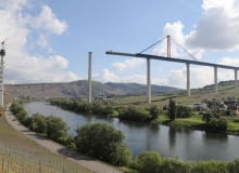 Nowy most w rejonie Mozeli w Niemczech