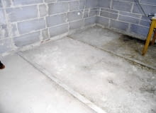 BUDOWA - STROP NA BELKACH STALOWYCH FOT. WIESLAW RUDOLF PUBLIKACJA LADNY DOM NR 2 (88) - 2.2006