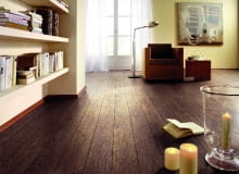 Panele laminowane są mniej odporne na niż drewno. Z ich powierzchni da się usunąć tylko niektóre uszkodzenia. naprawa paneli