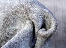 Aż trudno uwierzyć, że materiał, który z wyglądu przypomina worek na ziemniaki można w ciągu dwóch godzin zamienić w sztywną konstrukcję Aż trudno uwierzyć, że materiał, który z wyglądu przypomina worek na ziemniaki można w ciągu dwóch godzin zamienić w sztywną konstrukcję