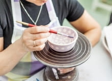 Produkty z bolesławickiej Manufaktury mają wielu zwolenników. polski stół, polski design, porcelana, ceramika
