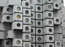 Nakagin Capsule Tower w Tokio. Proj. Kisho Kurokawa