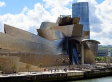 Architektura Bilbao - nowoczesne budynki ikony i efekt Bilbao [PRZEWODNIK ARCHITEKTONICZNY]