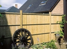 Przesłony Bekafor Screeno Line, tworzywo sztuczne, cztery kolory, cena ok. 167 zł/panel 240 × 176 cm, BETAFENCE Przesłony Bekafor Screeno Line, tworzywo sztuczne, cztery kolory, cena ok. 167 zł/panel 240 × 176 cm, BETAFENCE