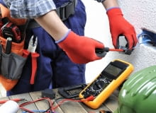 Przegląd instalacji elektrycznej w domu jednorodzinnym Przegląd instalacji elektrycznej w domu jednorodzinnym