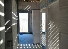 Ściana działowa odporna na zarysowania