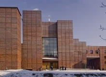 Kościół p.w. św. Stanisława Kostki na wrocławskim osiedlu Huby wzniesiony wg. projektu Stefana Mullera. Kościół p.w. św. Stanisława Kostki na wrocławskim osiedlu Huby wzniesiony wg. projektu Stefana Mullera.