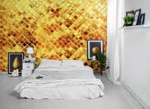 Chociaż kojarzy się z pałacowym przepychem, zachęcamy, by wprowadzić je do mieszkań. Dlaczego? Bo nawet kilka akcentów w tym kolorze sprawi, że wnętrze nabierze szlachetnej elegancji. <BR /> DEKORACJE. Fototapeta, od 120 x 86 cm od 111 zł pixers.p SLOWA KLUCZOWE: bedroom white interior bed room window modern design architecture furniture home style light house apartment household illustration minimalist comfortable pillow minimal concept object relax comfort sunlight candles frame plant cushion books table lamp clock heeled shoes shelf clean nobody