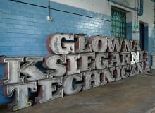 księgarnia, warszawa, neon, świętokrzyska