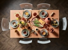 Stół rozkładany Creative z blatem w kolorze nude znakomicie wpasuje się w wielkanocny klimat spotkań. Stół rozkładany Creative z blatem w kolorze nude znakomicie wpasuje się w wielkanocny klimat spotkań.