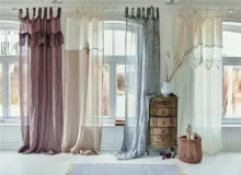 Nie możesz się zdecydować na konkretny model firan? Powieś obok siebie kilka różnych i zobacz, które z nich najlepiej prezentują się we wnętrzu. Nie możesz się zdecydować na konkretny model firan? Powieś obok siebie kilka różnych i zobacz, które z nich najlepiej prezentują się we wnętrzu.