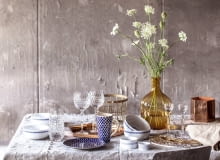 Kolekcja "Polski stół" to dwa zestawy śniadaniowe i zestaw deserowy. polski stół, polski design, porcelana, ceramika