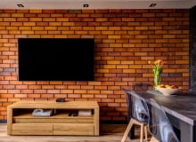 Jak stworzyć efekt ściany z cegły bez dużego remontu?