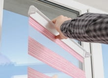 Rolety to skuteczny sposób ochrony przed słońcem. Podpowiadamy, jak je zamontować Rolety to skuteczny sposób ochrony przed słońcem. Podpowiadamy, jak je zamontować