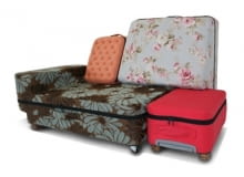 Zestaw walizek, które mogą być również kanapą. Zestaw walizek, które mogą być również kanapą.