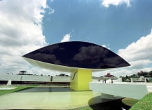 Muzeum im. Oscara Niemeyera, Kurytyba, Brazylia, proj. Oscar Niemeyer