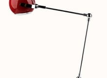 Zadbajmy o dobre światło w miejscu, w którym pracujemy. Najlepsze są lampki z ruchomym ramieniem, pozwalające precyzyjnie oświetlić wybraną część blatu. Endo, z lakierowanego metalu, wys. 67 cm, 289 zł, Meble Vox Zadbajmy o dobre światło w miejscu, w którym pracujemy. Najlepsze są lampki z ruchomym ramieniem, pozwalające precyzyjnie oświetlić wybraną część blatu. Endo, z lakierowanego metalu, wys. 67 cm, 289 zł, Meble Vox