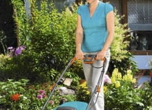 Kosiarka akumulatorowa z koszem i funkcją mulczowania Kosiarka akumulatorowa z koszem i funkcją mulczowania