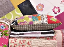 24.02.2010 , CZTERY KATY , DEKORACJE , TEMAT PATCHWORK , STYLIZACJA JOANNA PLACHECKA . FOT. MICHAL MUTOR / AGENCJA GAZETA