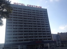 Hotel Centrum W Łodzi w trakcie rozbiórki. Zdjęcie z 25 września 2014 r. Hotel Centrum W Łodzi w trakcie rozbiórki