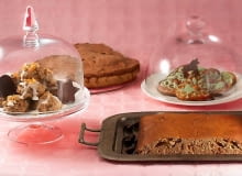 10.10.2005 WARSZAWA , SESJA JEDZENIE , SESJA PIERNIKI