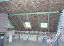 Ocieplenie poddasza wełną mineralną Ocieplenie poddasza wełną mineralną